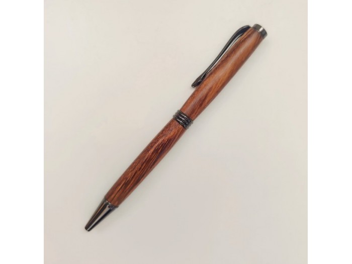 Penna Messana EXCELLENCE AWOURA GADGET